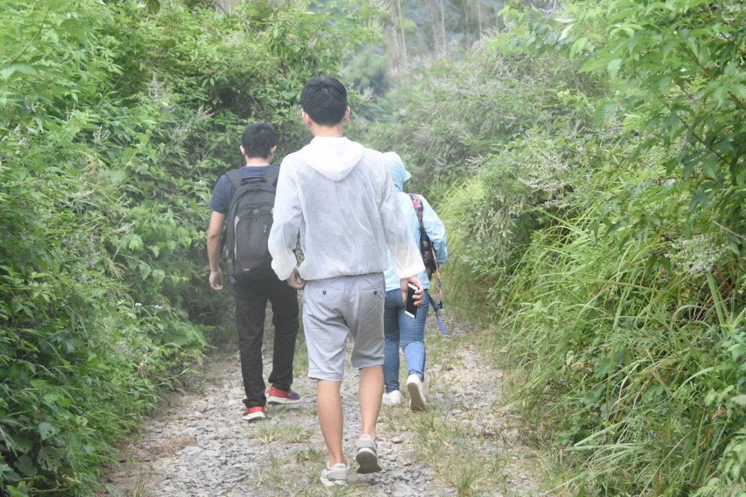 5b7f8af6f3e49.jpg 13.jpg